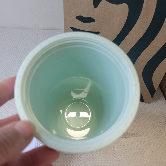 Starbucks 2024 Core Siren White Studded Bling Venti 24 oz With Straw - Picture 4 of 12